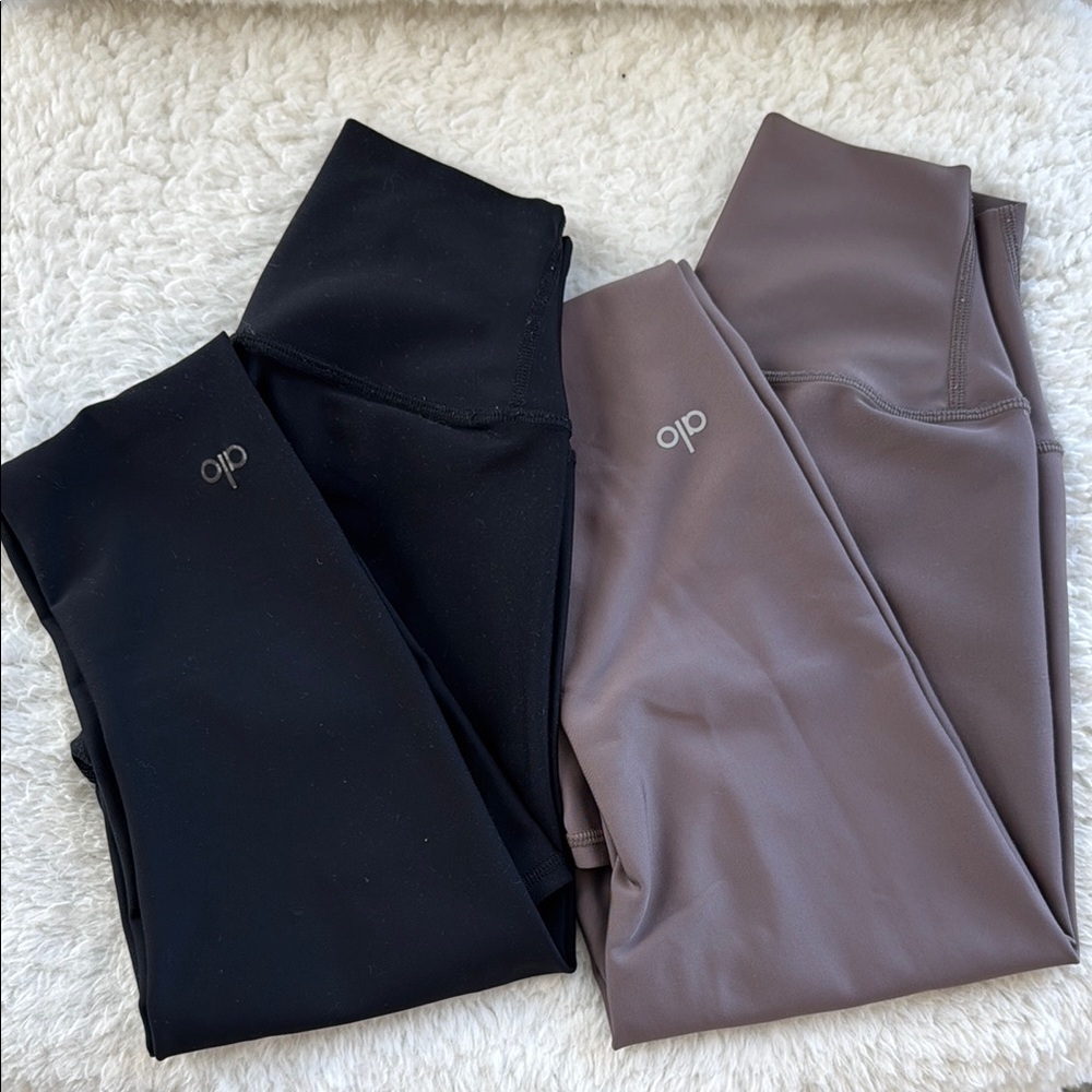 Alo Yoga Airlift High-Waisted Black and Mauve Leggings Set